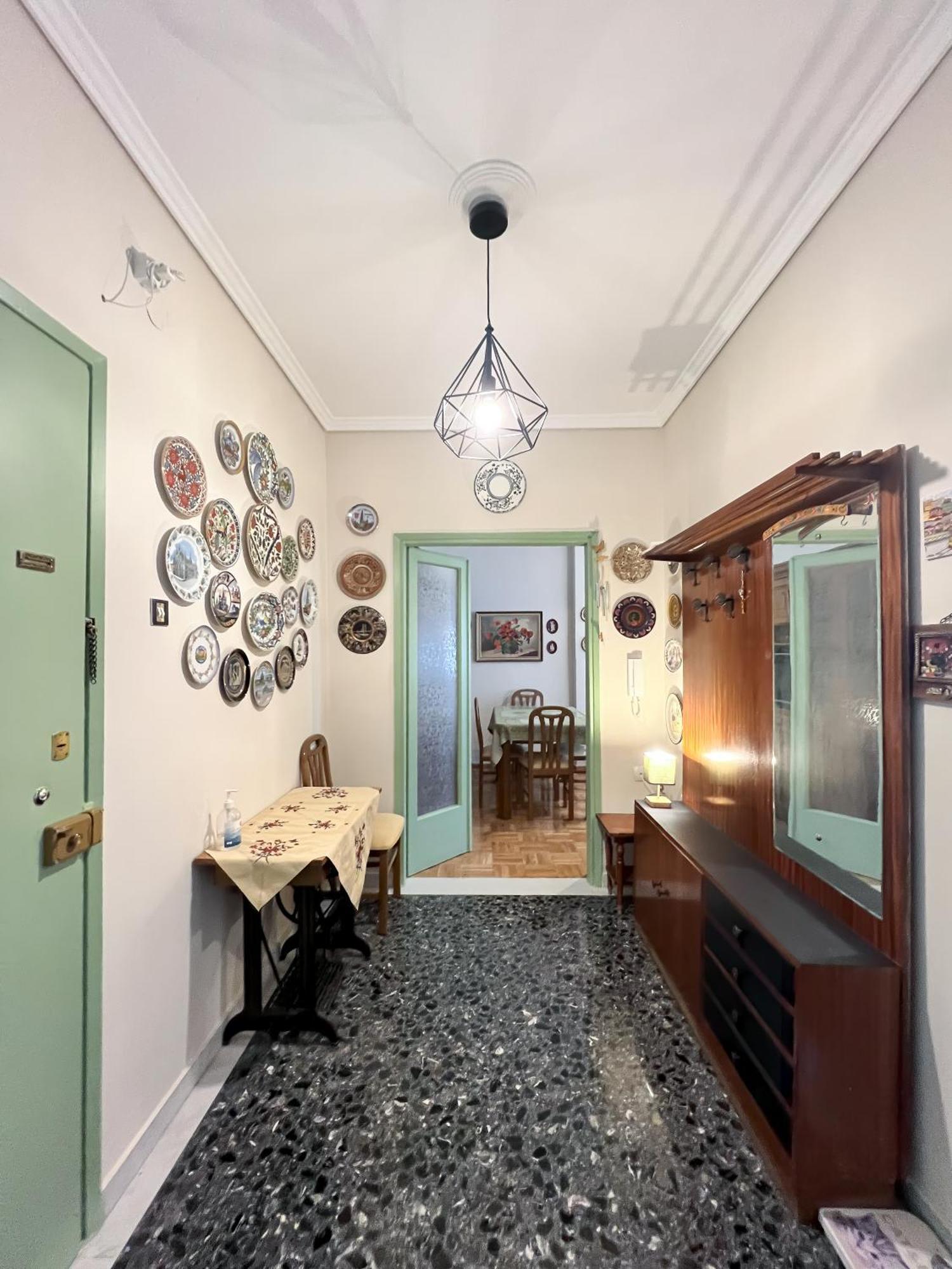 Sonia'S Skg 3 Bedroom Family Apartment - Near Metro เทสซาโลนิกิ ภายนอก รูปภาพ