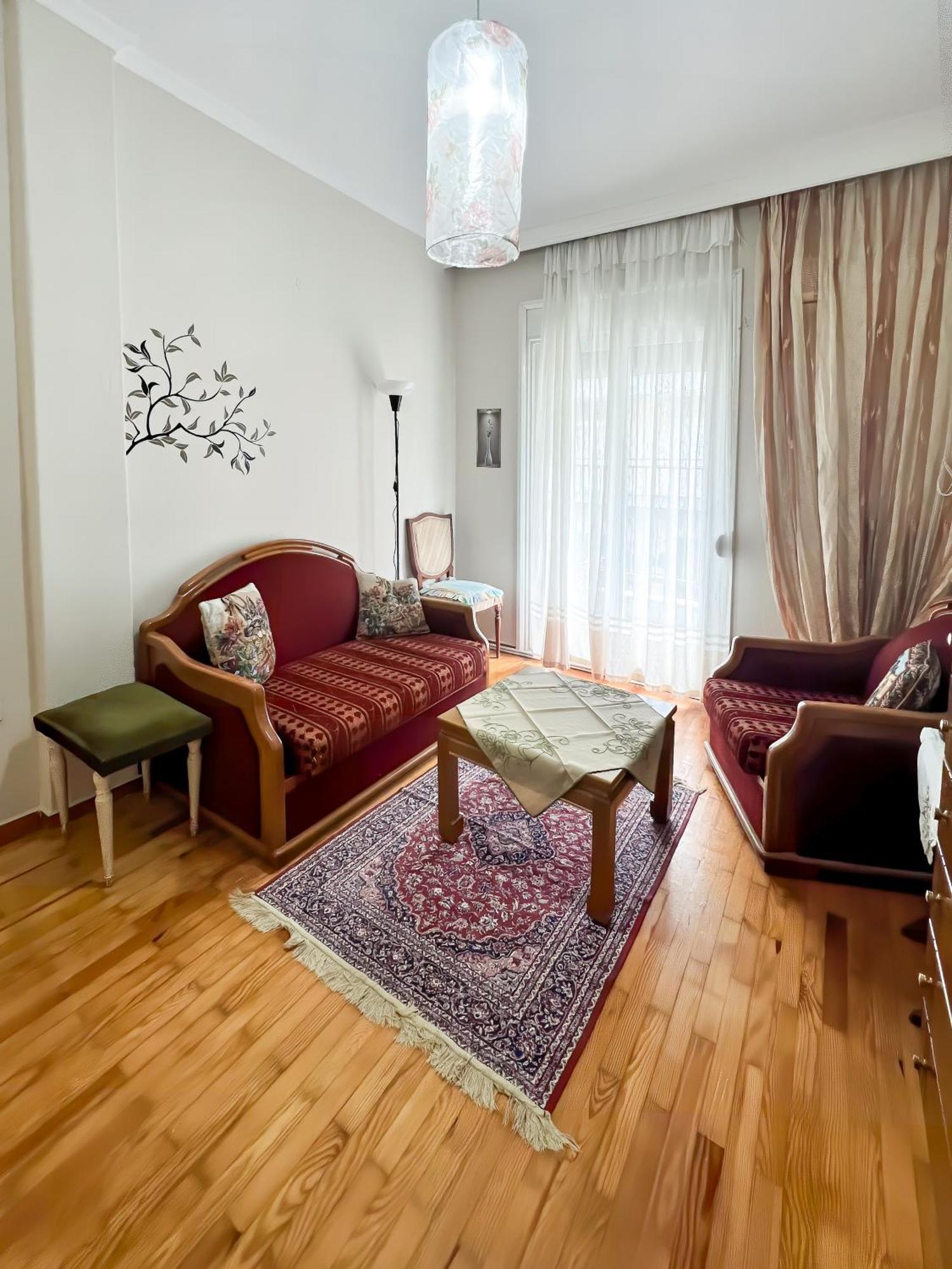 Sonia'S Skg 3 Bedroom Family Apartment - Near Metro เทสซาโลนิกิ ภายนอก รูปภาพ