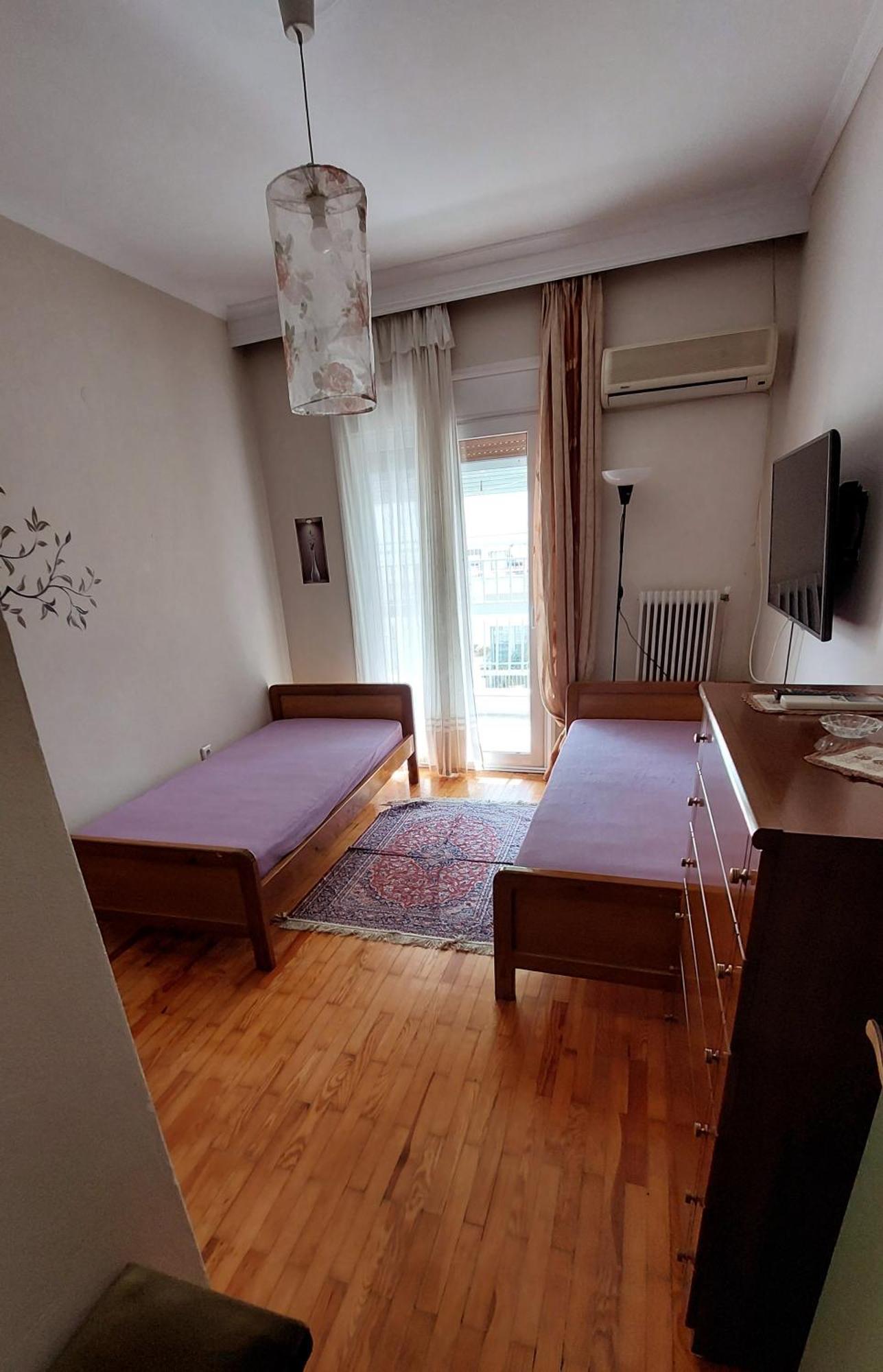 Sonia'S Skg 3 Bedroom Family Apartment - Near Metro เทสซาโลนิกิ ภายนอก รูปภาพ